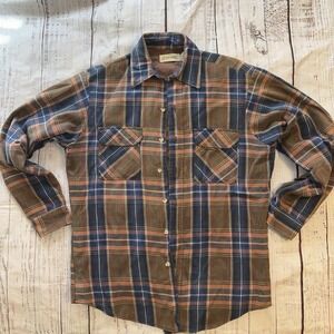 St. John's Bay Men's Long Sleeve Flannel Button Down Quilted Lined Shirt Size L